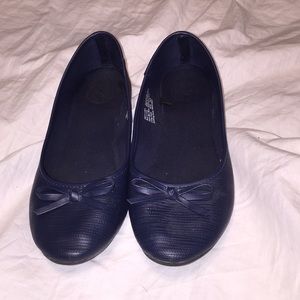 Navy blue ballerina slippers